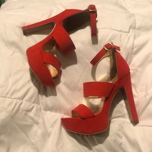 cklass zapatillas rojas